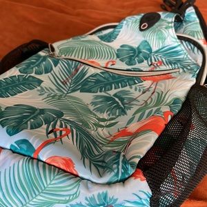 Over the shoulder flamingo back pack!